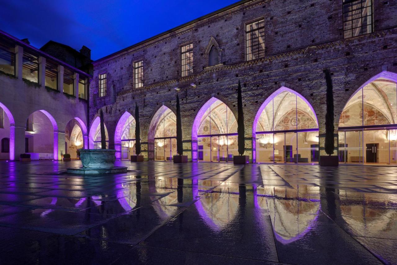 Hotel Castello Visconteo Cassano dʼAdda Esterno foto