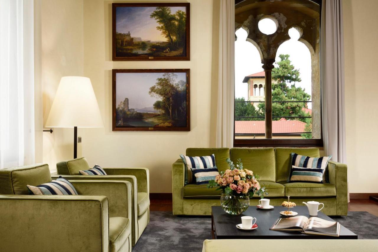 Hotel Castello Visconteo Cassano dʼAdda Esterno foto