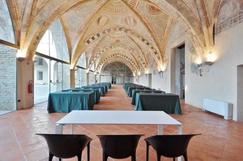 Hotel Castello Visconteo Cassano dʼAdda Esterno foto
